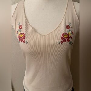 Floral Embroidered V-Neck Camisole - Cream